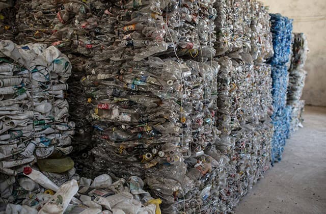Mixed recyclables